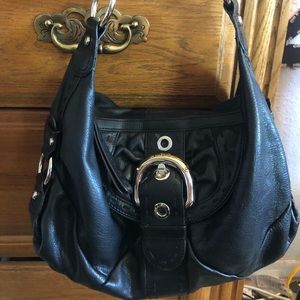 B makowsky black handbag 3 for 30$